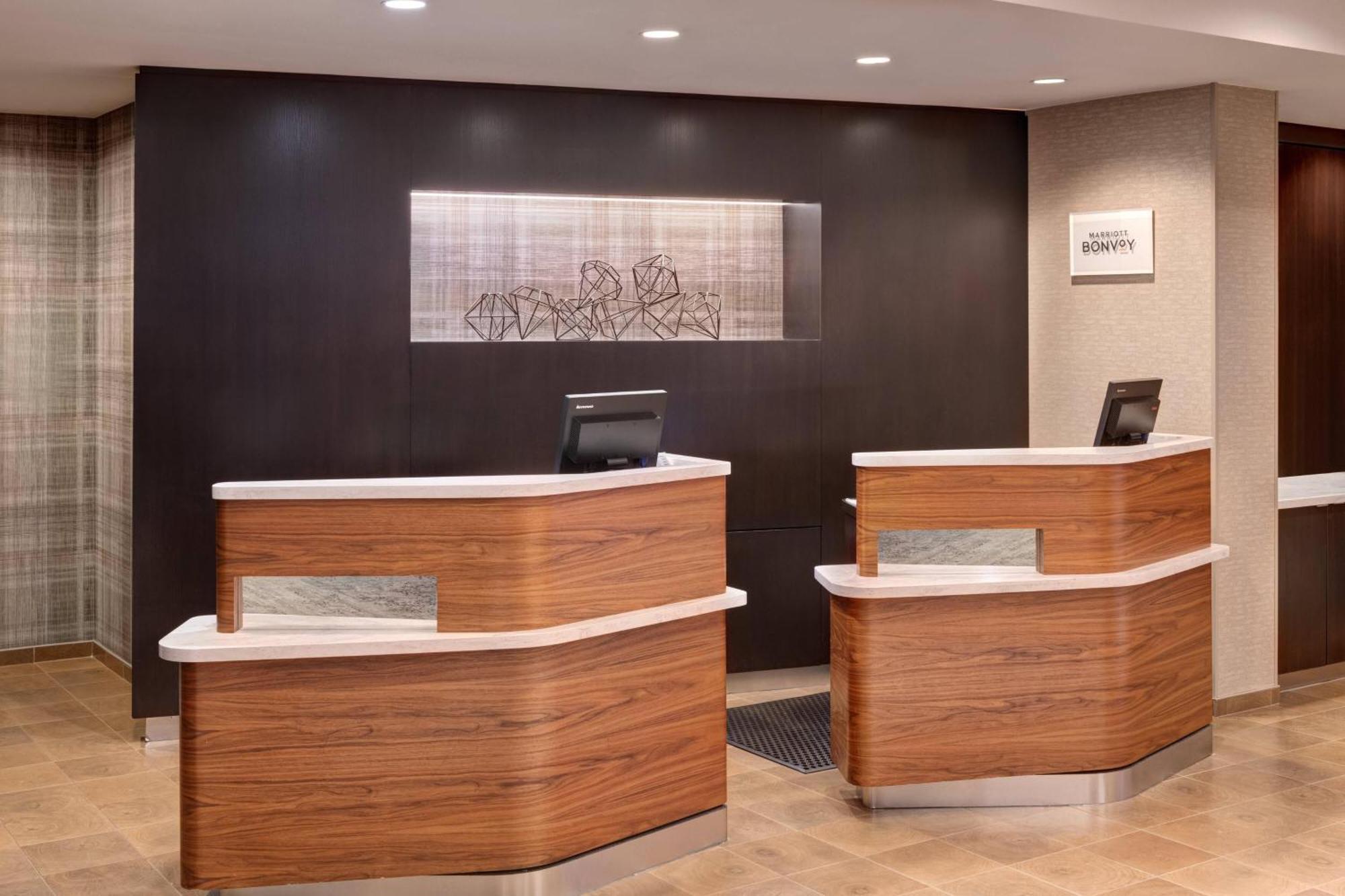 Courtyard By Marriott Pittsburgh Washington Meadow Lands Otel Dış mekan fotoğraf