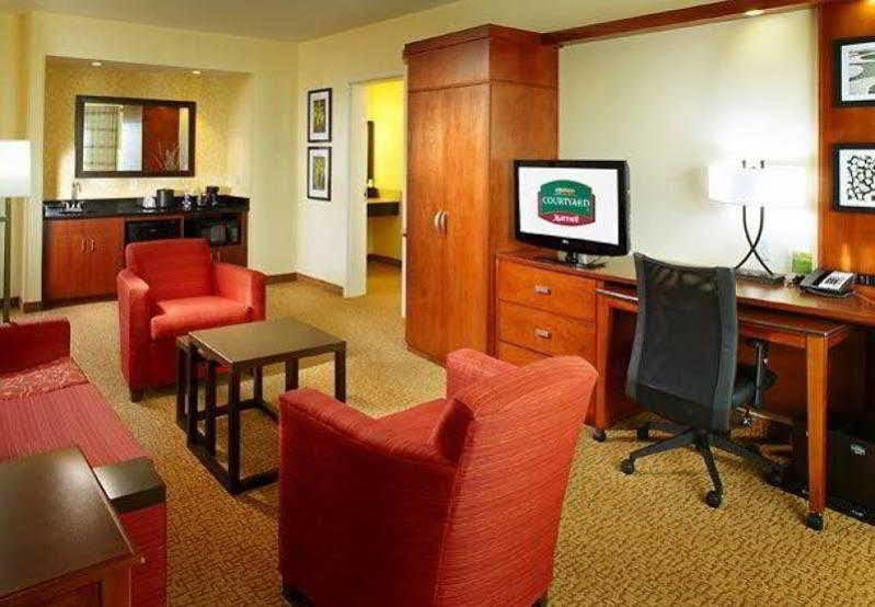 Courtyard By Marriott Pittsburgh Washington Meadow Lands Otel Dış mekan fotoğraf