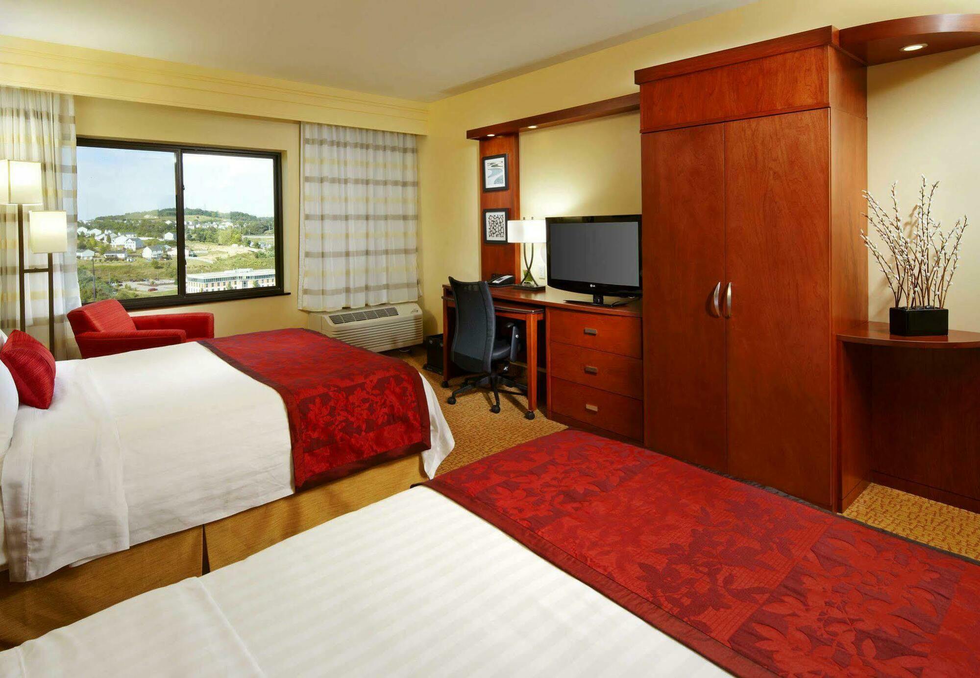 Courtyard By Marriott Pittsburgh Washington Meadow Lands Otel Dış mekan fotoğraf